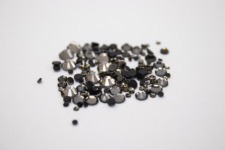 Premium DMC hotfix steentjes - Black Diamond (SS6 - SS20)