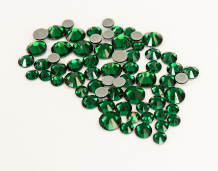 Superior Glamour hotfix steentjes - Emerald (SS6 - SS20)