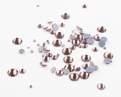 Superior Glamour hotfix steentjes - Light Amethyst (SS30)