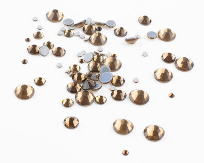 Superior Glamour hotfix steentjes - Smoked Topaz (SS30)