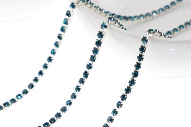 Strassketting Blue Zircon Silver Cup - 2.8mm (SS10) - per 10 meter